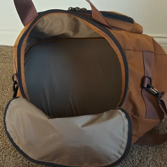 Filson Dryden Duffel Pack - Whiskey - Picture 7 of 12